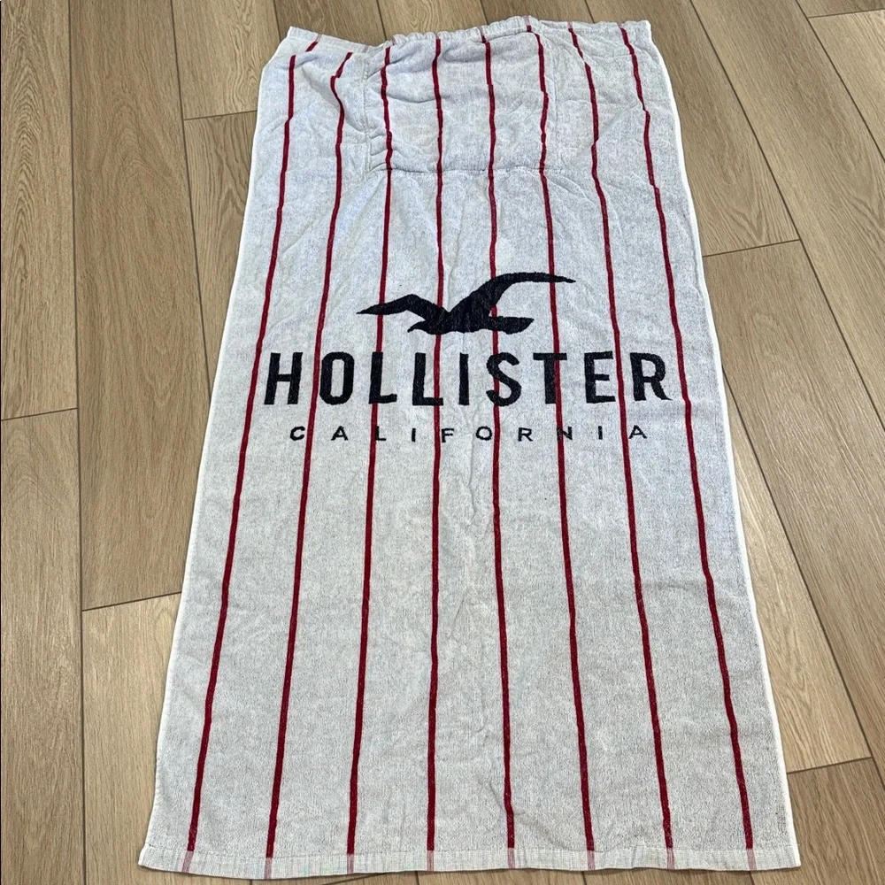 Y2K 2-in-1 Hollister Backpack Beach Towel Logo Spellout Retro Stripe Beachy surf
